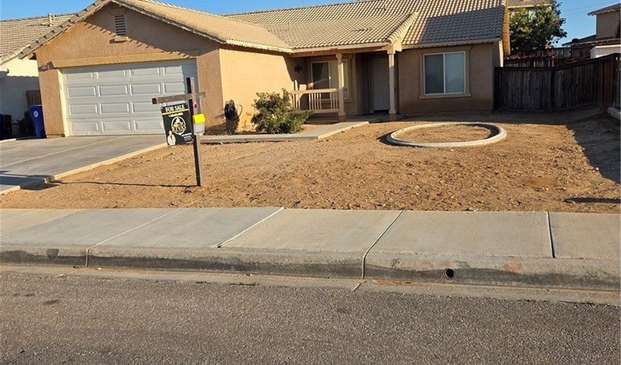 11733 Virginia, Adelanto, CA 92301 - 4 Beds, 2 Bath