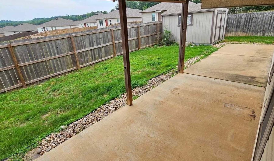 1151 Meadows Dr, Benton, AR 72019 - 3 Beds, 2 Bath