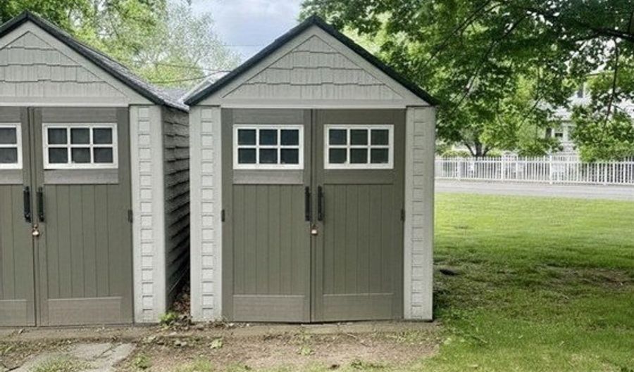 11 Carpenter Ave A, Attleboro, MA 02703 - 2 Beds, 2 Bath