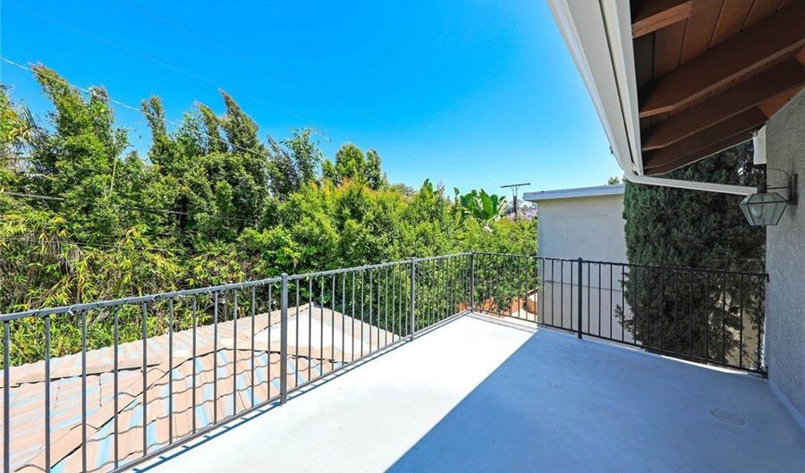 3370 Troy, Los Angeles, CA 90068 - 3 Beds, 3 Bath