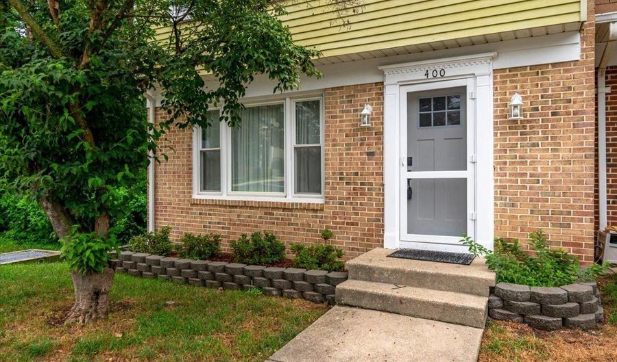 400 COLONIAL RIDGE Ln, Arnold, MD 21012 - 3 Beds, 4 Bath