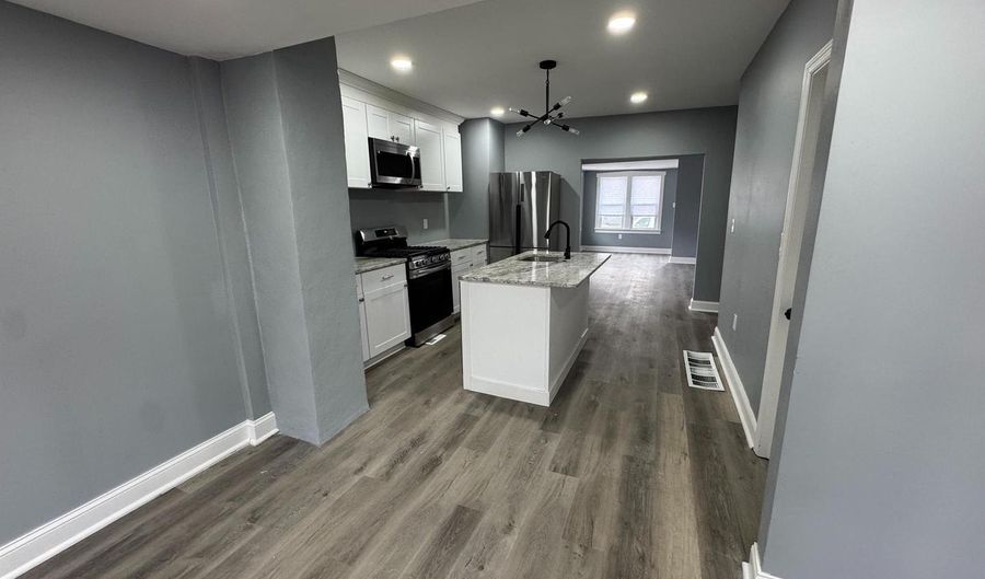 316 CLEMENTS BRIDGE Rd, Barrington, NJ 08007 - 3 Beds, 2 Bath