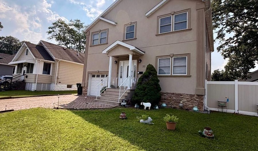 33 Livingston Ave, Avenel, NJ 07001 - 5 Beds, 4 Bath
