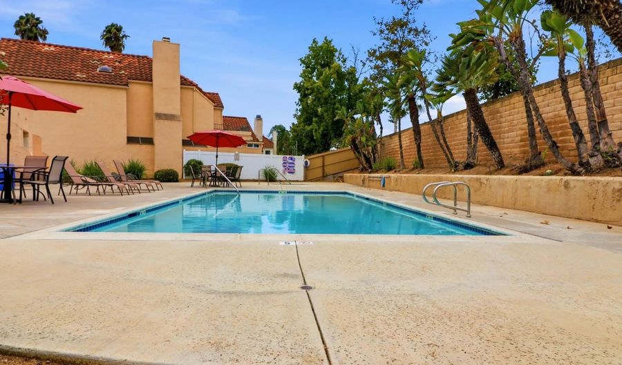 2174 Villa Sonoma Gln, Escondido, CA 92029 - 3 Beds, 3 Bath