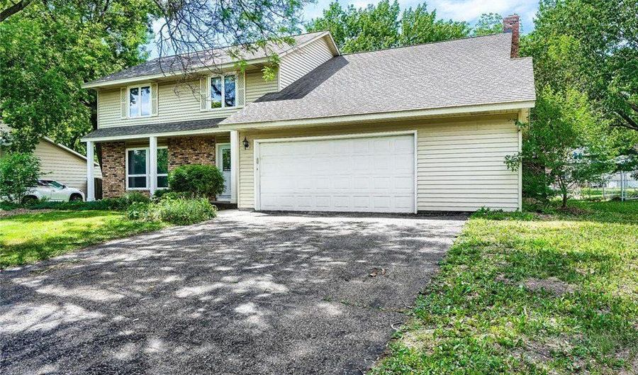 14171 Elmira Ct, Apple Valley, MN 55124 - 4 Beds, 3 Bath