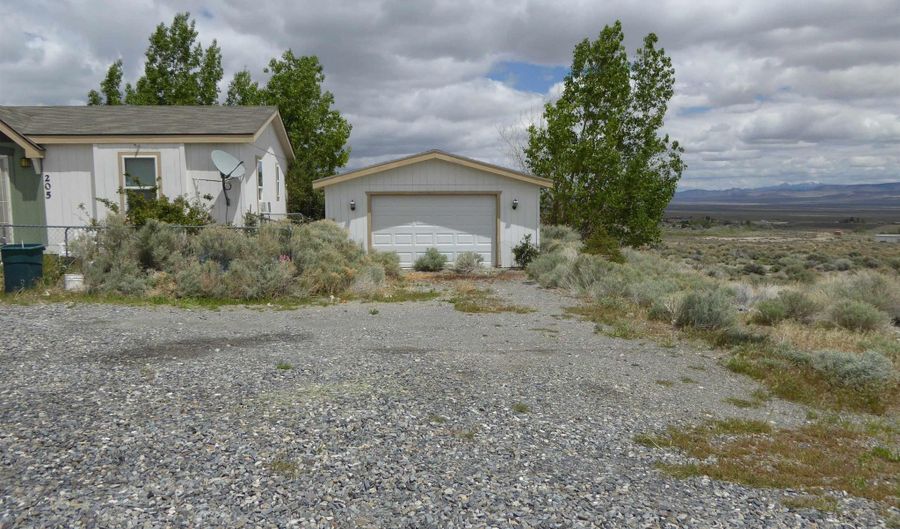 205 Kingston Canyon Rd, Austin, NV 89310 - 3 Beds, 2 Bath