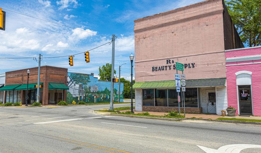 1 E Main St, Andrews, SC 29510 - 0 Beds, 0 Bath