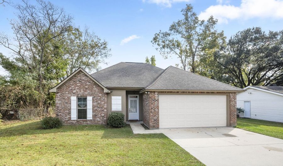 1928 Potwin Dr, Baton Rouge, LA 70810 - 3 Beds, 2 Bath