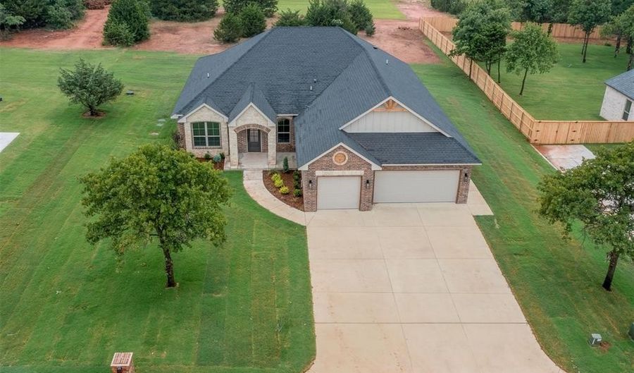 8061 Sacred Forest Rd, Arcadia, OK 73007 - 3 Beds, 3 Bath