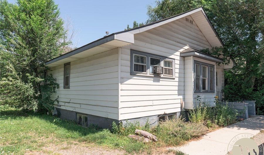 135 Grand Ave, Billings, MT 59101 - 2 Beds, 1 Bath