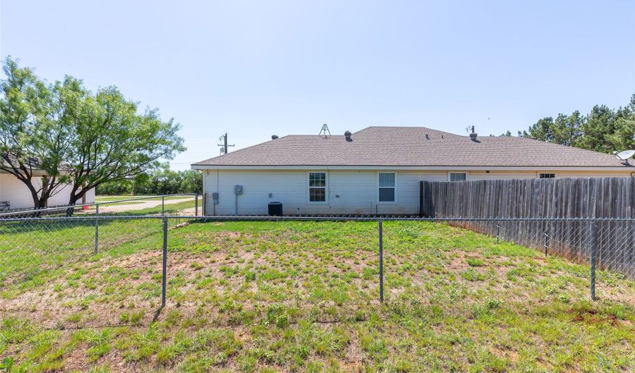 1913 Potosi Rd, Abilene, TX 79602 - 2 Beds, 1 Bath