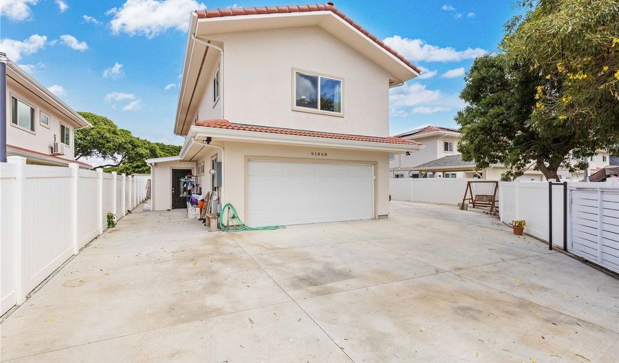 91-868 Ma Ke Kula St, Ewa Beach, HI 96706 - 7 Beds, 3 Bath