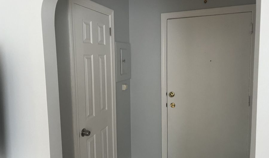 440 Success Bld 86 Ave 15, Bridgeport, CT 06610 - 2 Beds, 1 Bath