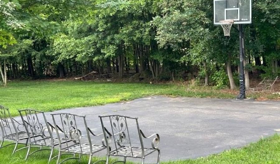 615 COVER Ln, Accokeek, MD 20607 - 4 Beds, 4 Bath