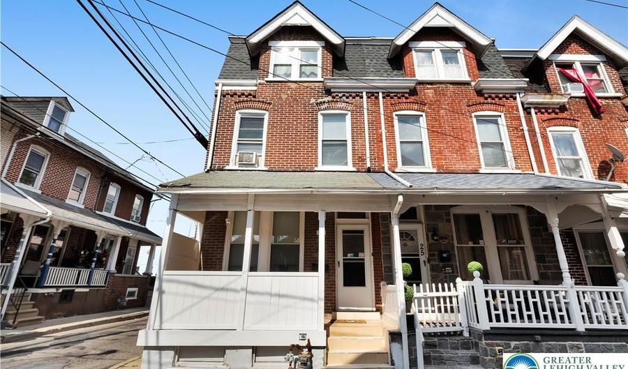 23 S Poplar St, Allentown, PA 18102 - 4 Beds, 1 Bath