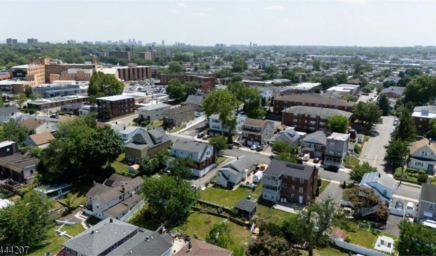 48 Sanford Ave, Belleville, NJ 07109 - 4 Beds, 2 Bath