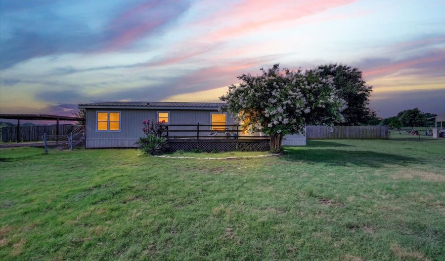 8316 County Road 508, Alvarado, TX 76009 - 3 Beds, 2 Bath