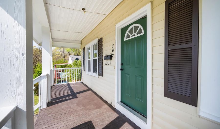 702 13th St, Altavista, VA 24517 - 2 Beds, 1 Bath