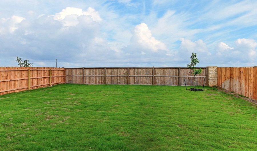115 Peeps Ct, Adkins, TX 78101 - 4 Beds, 3 Bath