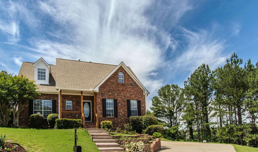 172 TREYMOOR Dr, Alabaster, AL 35007 - 4 Beds, 4 Bath