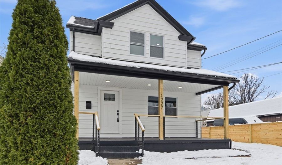 1227 Mcminn St, Aliquippa, PA 15001 - 3 Beds, 2 Bath