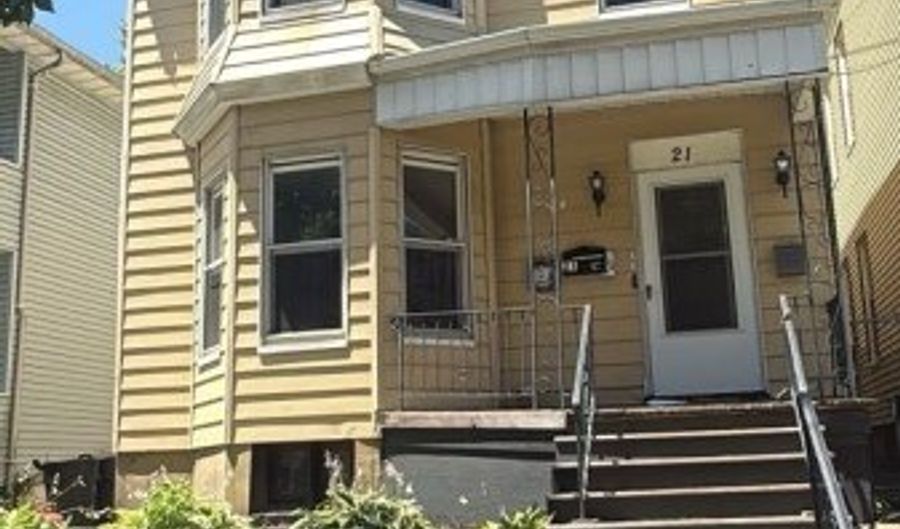 21 Terrace Pl 1, Belleville, NJ 07109 - 2 Beds, 1 Bath