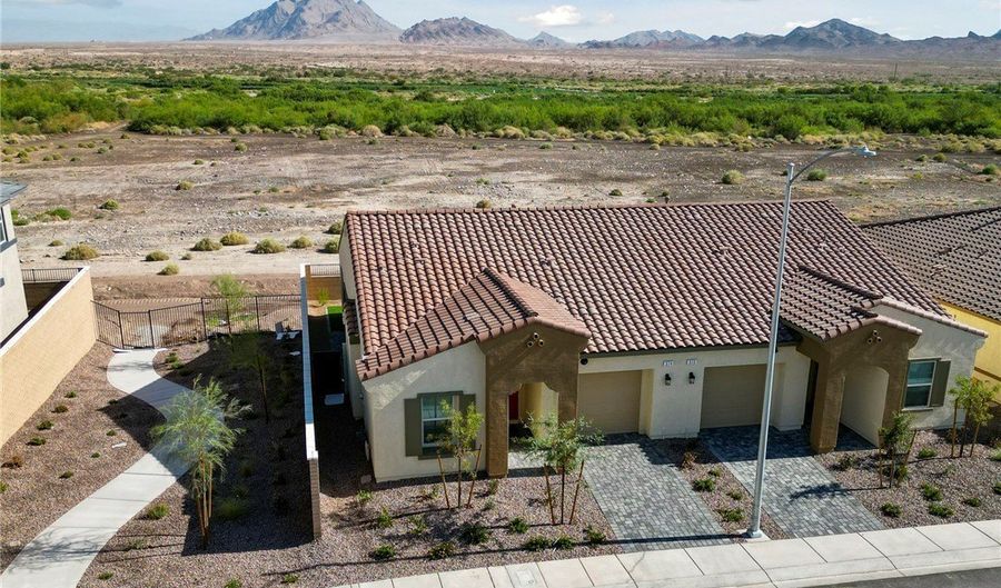 374 Larksong Ave, Henderson, NV 89011 - 2 Beds, 2 Bath