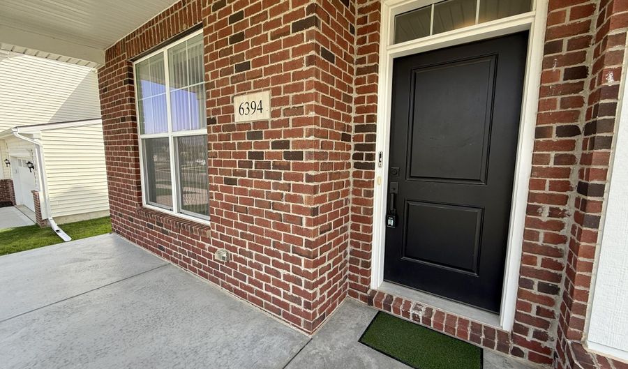 6394 S Trailwoods Dr, Ann Arbor, MI 48103 - 4 Beds, 3 Bath