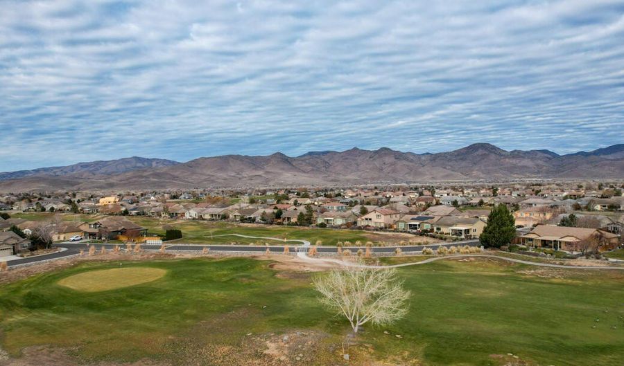 812 Ballybunion Dr, Dayton, NV 89403 - 4 Beds, 3 Bath