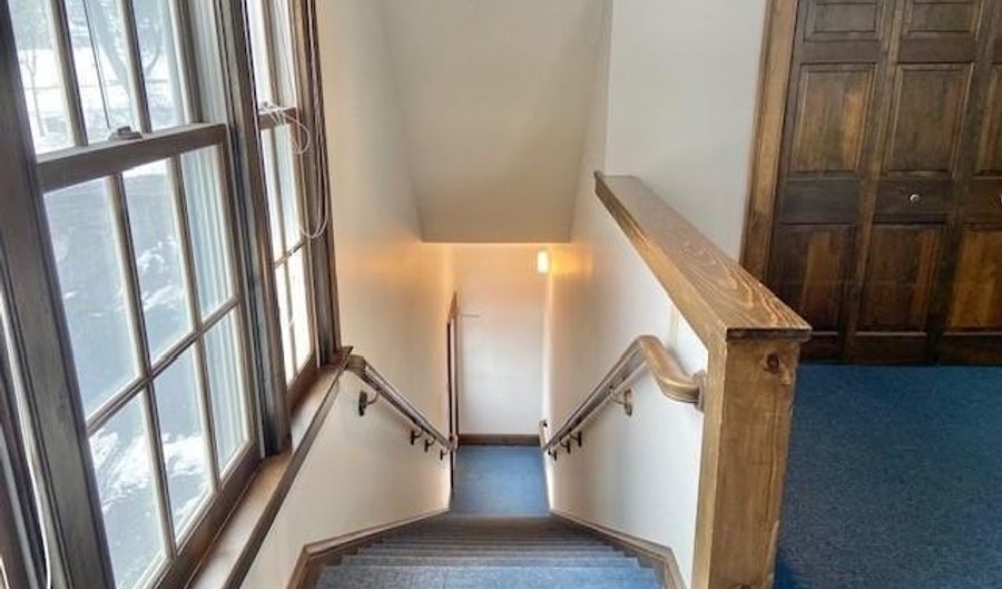 296 Country Club Rd, Avon, CT 06001 - 0 Beds, 1 Bath