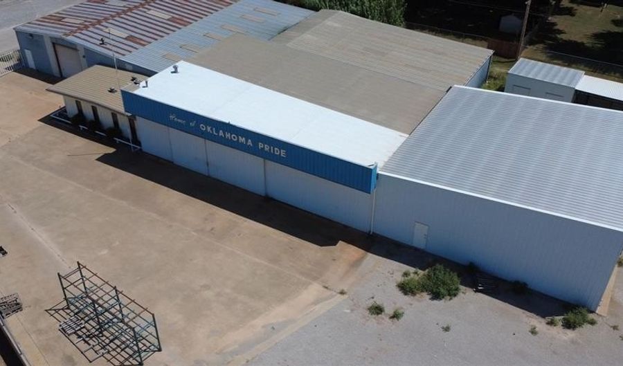1301 S 3rd St, Chickasha, OK 73018 - 0 Beds, 0 Bath