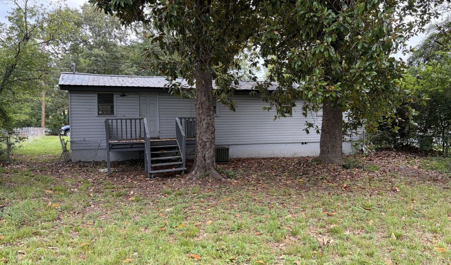 2131 Veterans Dr, Augusta, GA 30909 - 3 Beds, 1 Bath