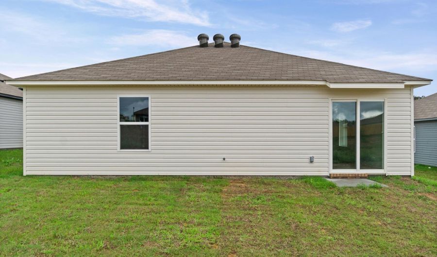 8072 Chesapeake Trl, Bauxite, AR 72011 - 4 Beds, 2 Bath