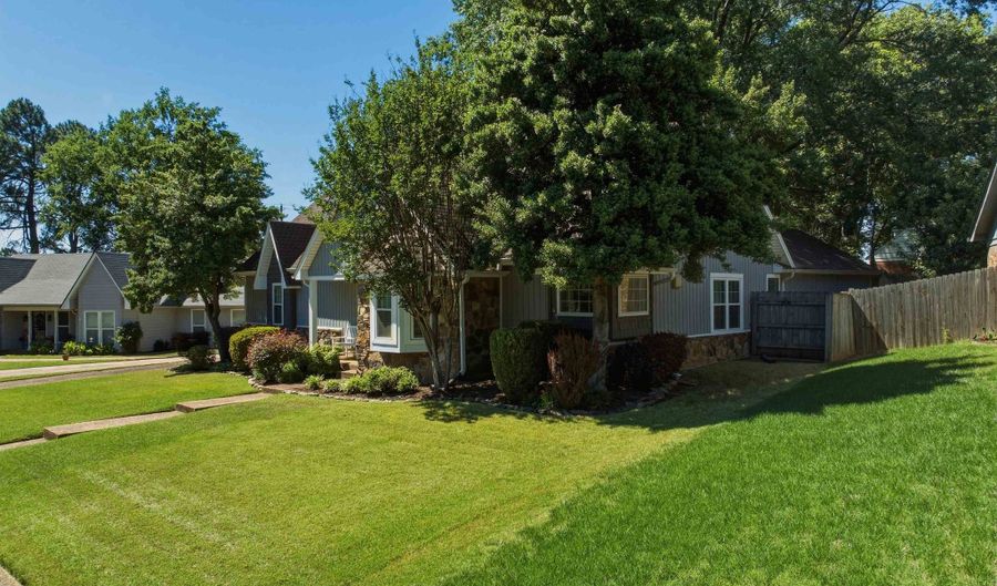 5866 SWEET OAK Cv, Bartlett, TN 38134 - 4 Beds, 3 Bath