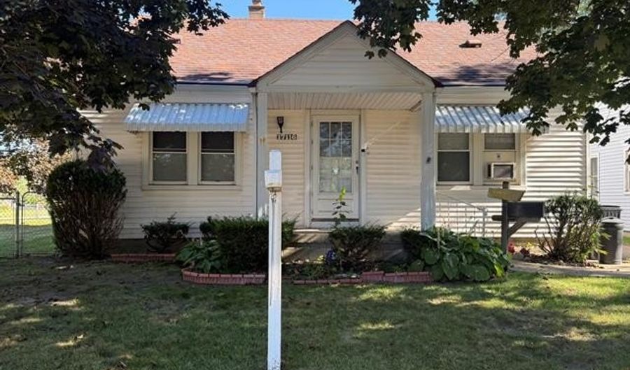 17116 Russell Ave, Allen Park, MI 48101 - 4 Beds, 2 Bath