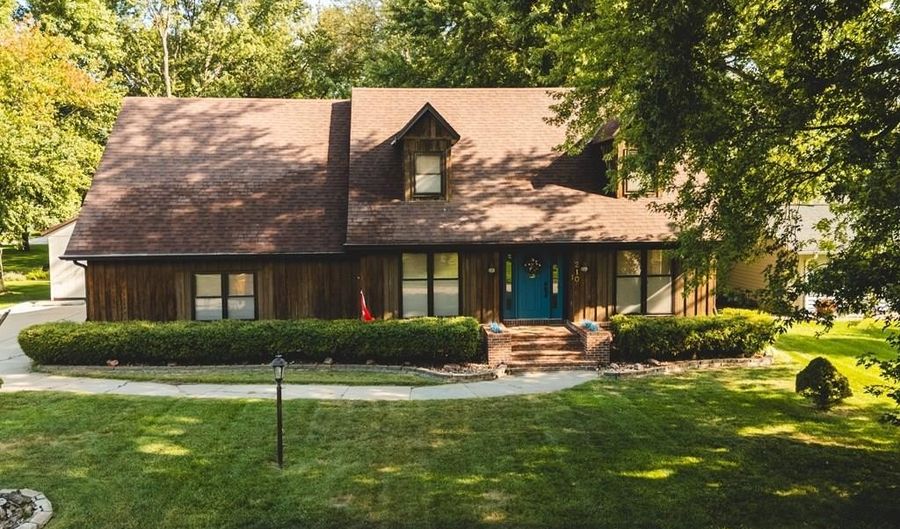 2105 N St, Aurora, NE 68818 - 5 Beds, 2 Bath