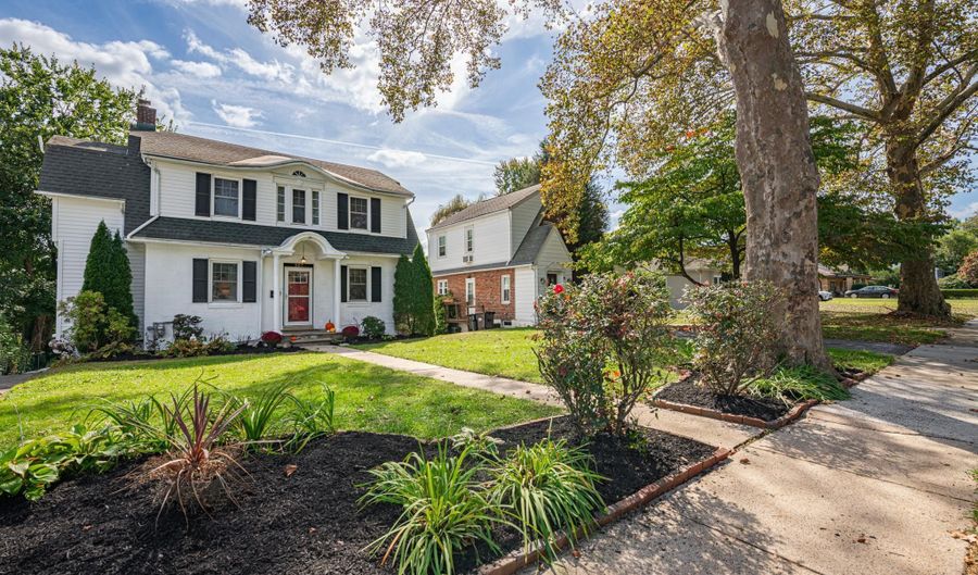 507 N 26TH St, Reading, PA 19606 - 3 Beds, 4 Bath