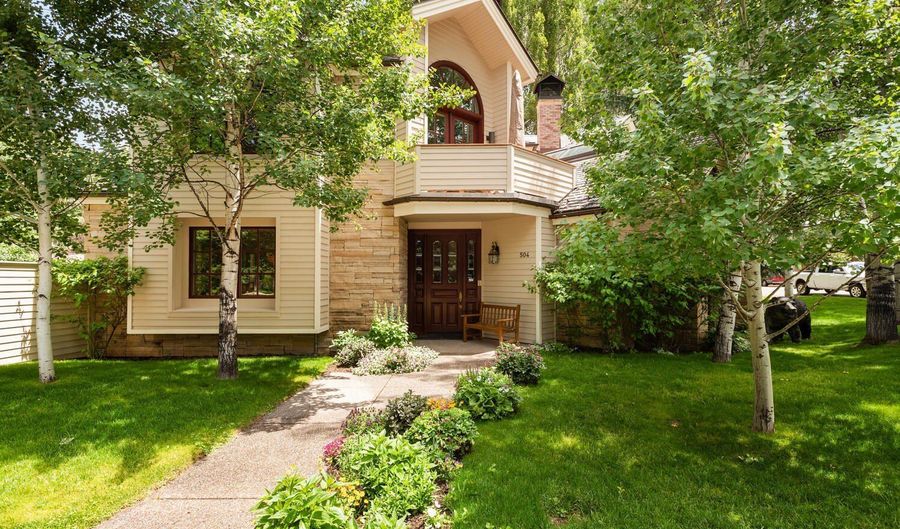 504 N 8th St, Aspen, CO 81611 - 5 Beds, 6 Bath