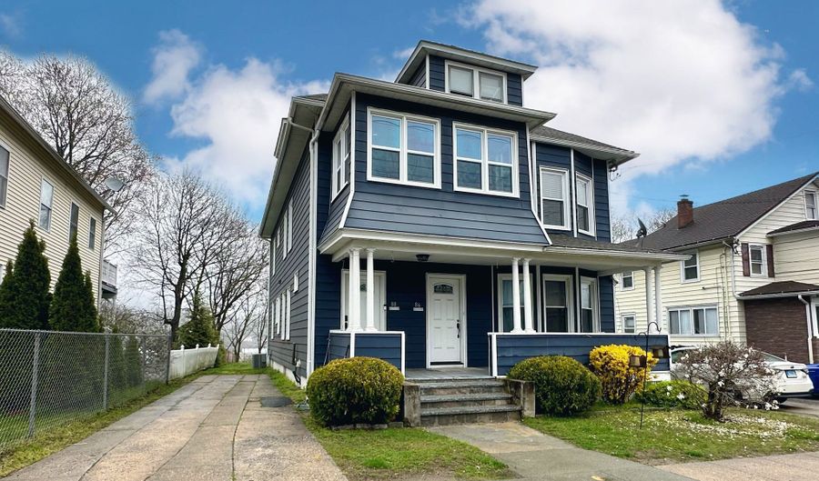 88 Franklin St 2nd floor, Ansonia, CT 06401 - 2 Beds, 1 Bath
