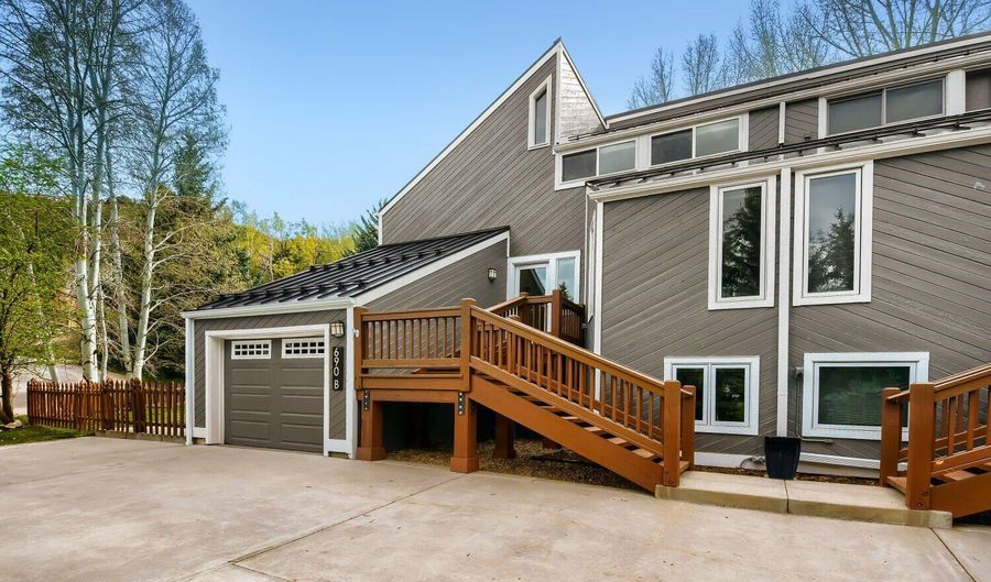 690 Deer Blvd B, Avon, CO 81620 - 4 Beds, 5 Bath
