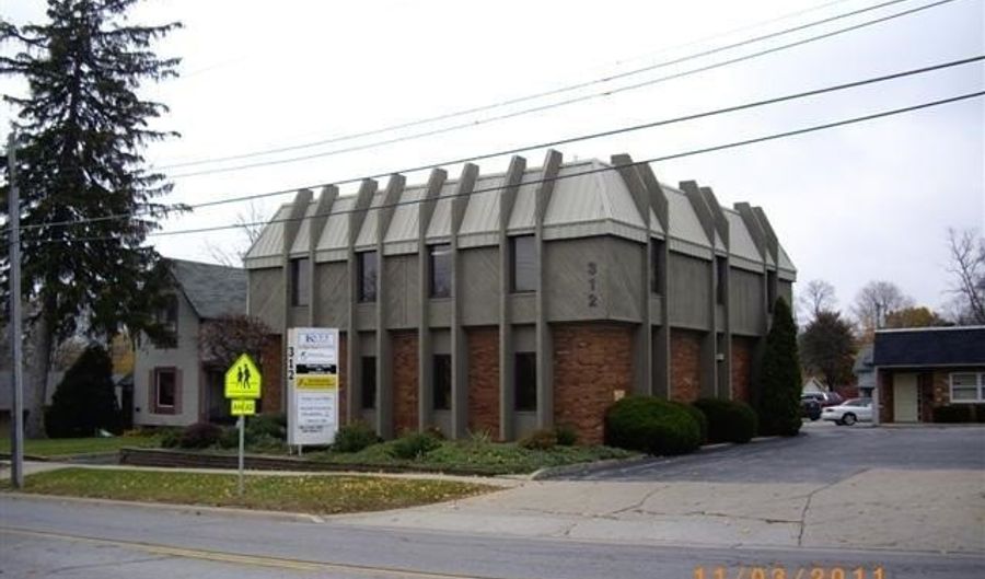 312 N Wayne Ste 2D St, Angola, IN 46703 - 0 Beds, 0 Bath