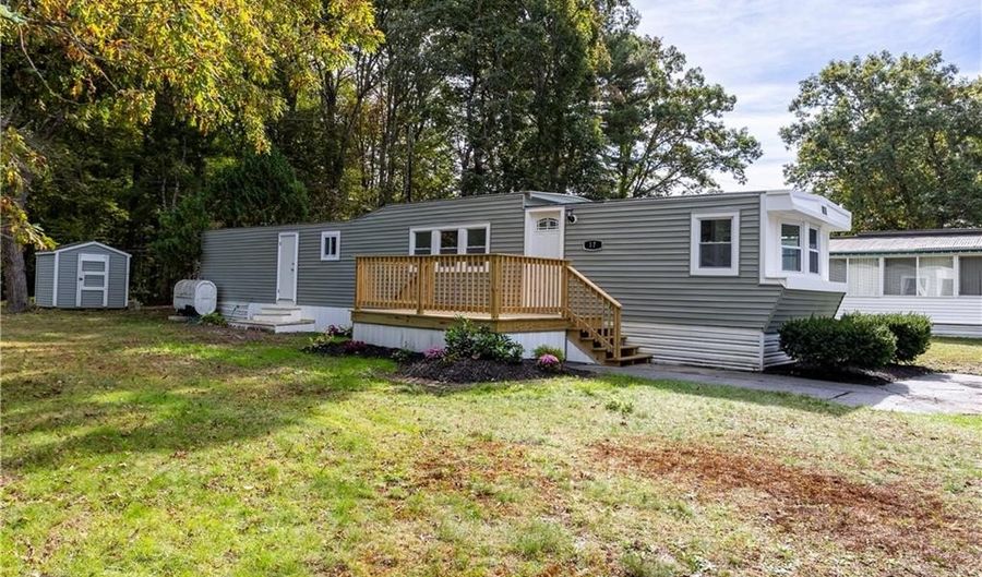 17 Park Ln, Coventry, RI 02816 - 2 Beds, 1 Bath