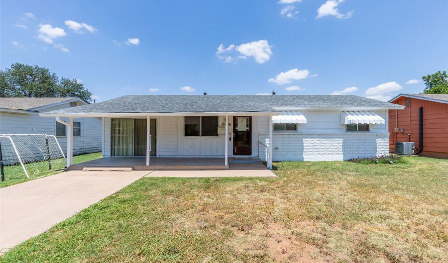 2826 S 22nd St, Abilene, TX 79605 - 4 Beds, 2 Bath