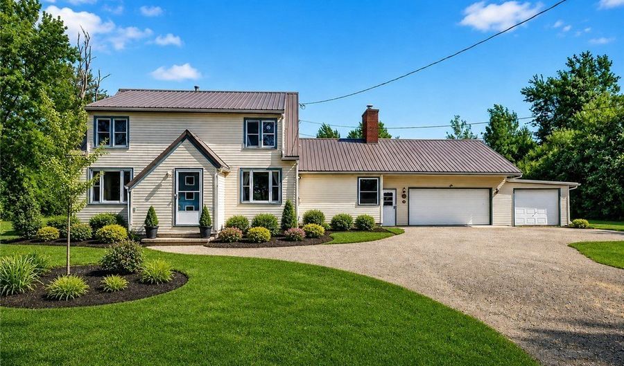 8579 Southwestern Blvd, Angola, NY 14006 - 5 Beds, 2 Bath