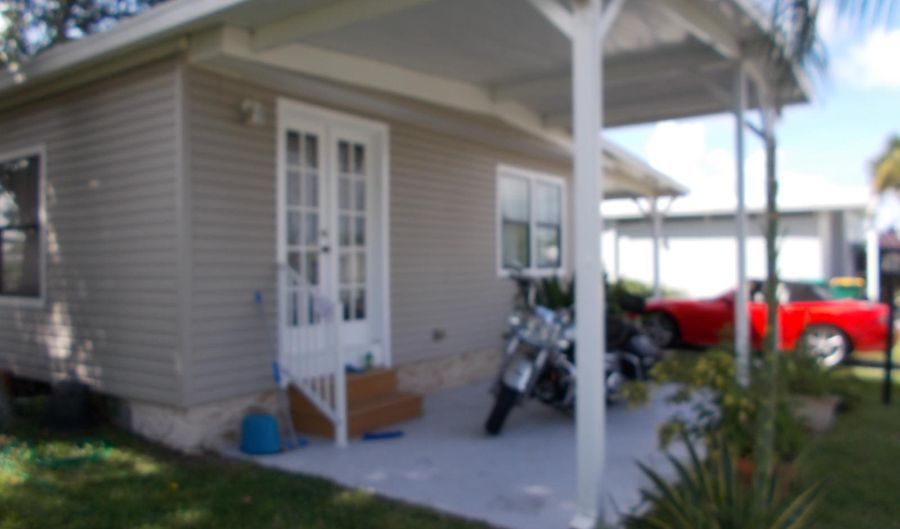 705 Lark Dr, Barefoot Bay, FL 32976 - 2 Beds, 1 Bath