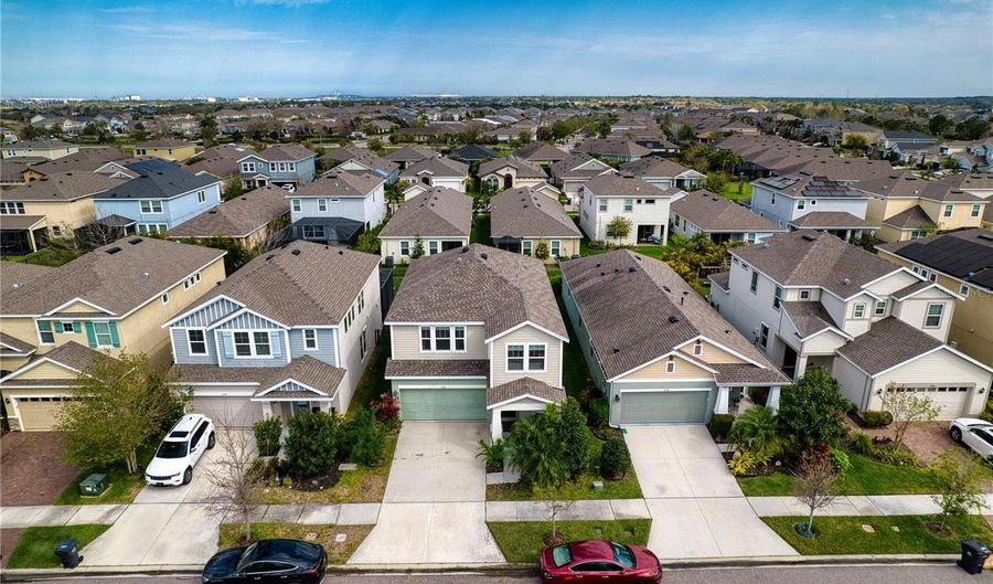 6136 VOYAGERS Pl, Apollo Beach, FL 33572 - 3 Beds, 3 Bath