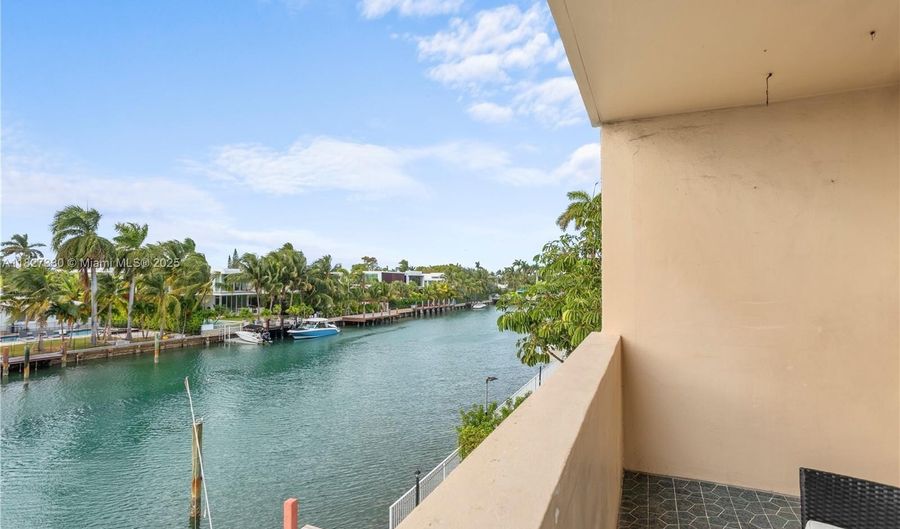 9440 W Bay Harbor Dr 3C, Bay Harbor Islands, FL 33154 - 1 Beds, 2 Bath