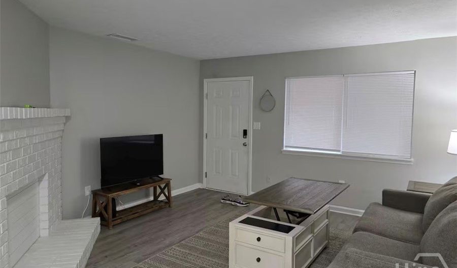 147 Ramble Hills Cir, Athens, GA 30606 - 2 Beds, 1 Bath