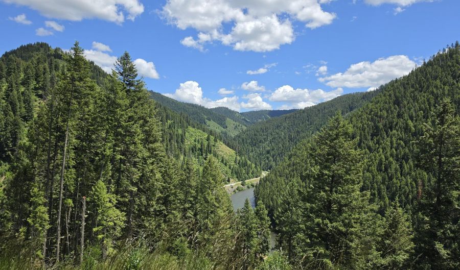 480 Dunn Peak Rd, Avery, ID 83802 - 0 Beds, 0 Bath