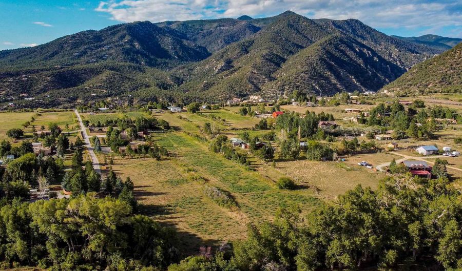 Tbd Calle Crucita, Arroyo Seco, NM 87514 - 0 Beds, 0 Bath